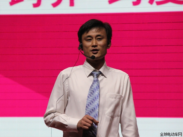 跨域王者歸來 真愛發布會簽約3萬臺，定義行業新跨度